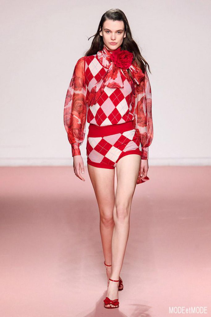 Blumarine_aw19_019
