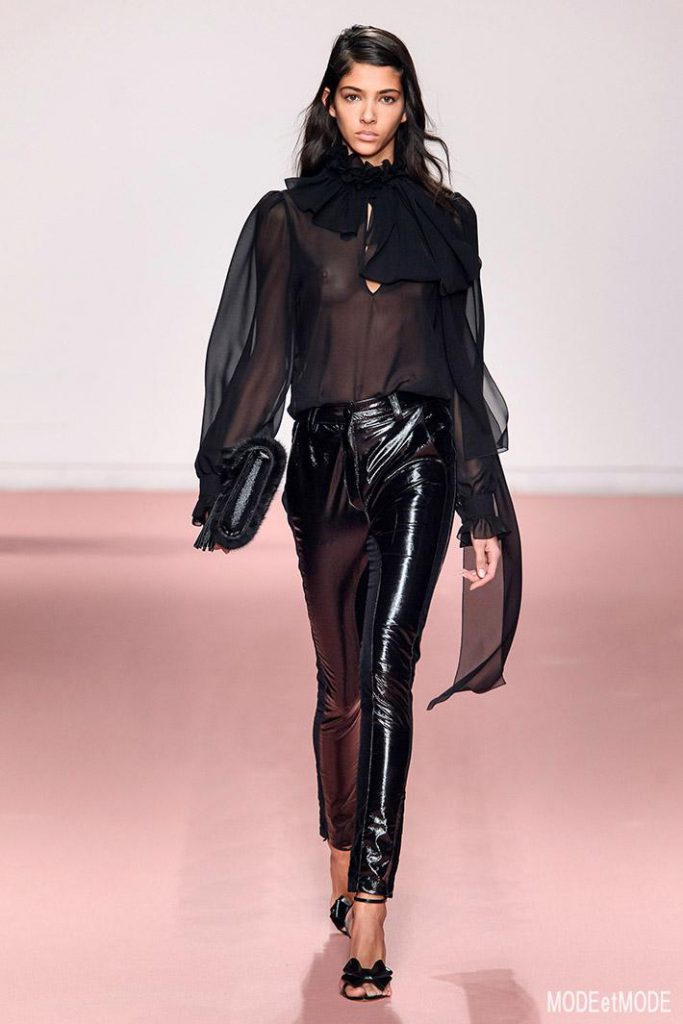 Blumarine_aw19_029