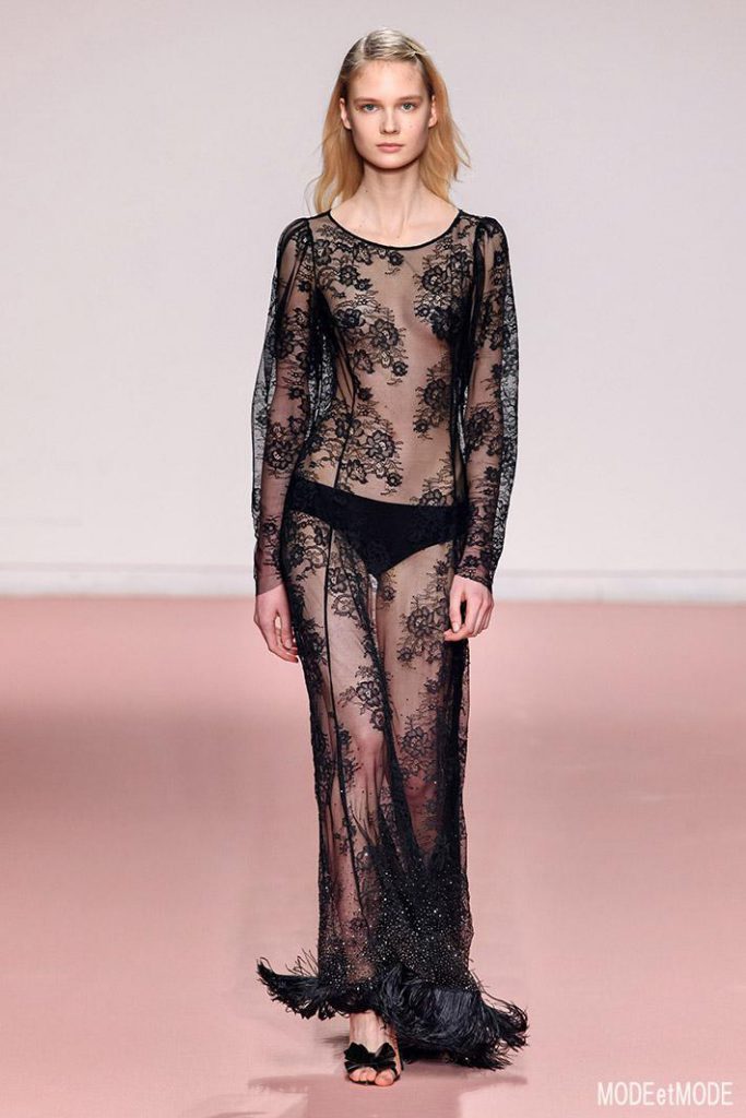Blumarine_aw19_032