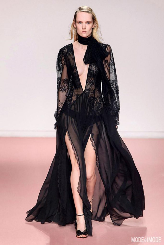 Blumarine_aw19_033