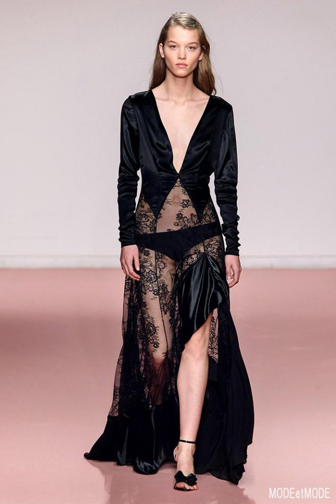 Blumarine_aw19_042