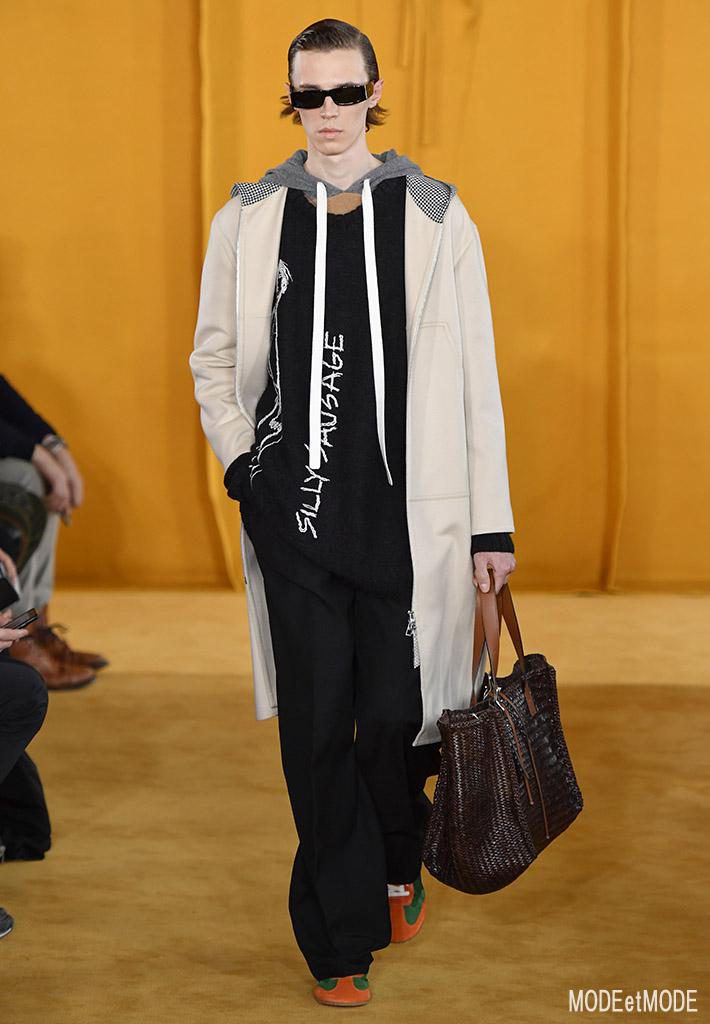 Loewe_aw19_044