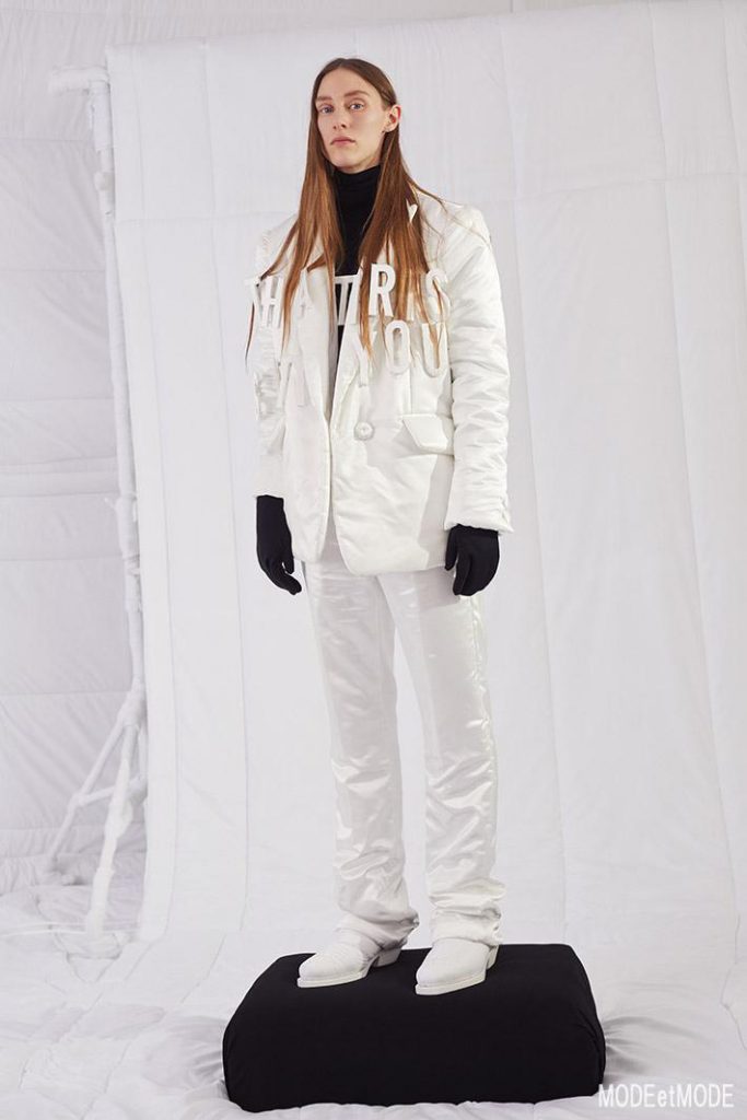 MM6_aw19_001