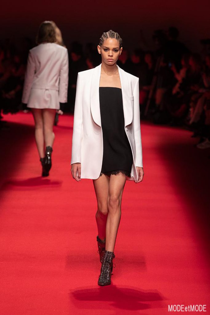 PHILOSOPHY_DI_LORENZO_SERAFINI_aw19_008