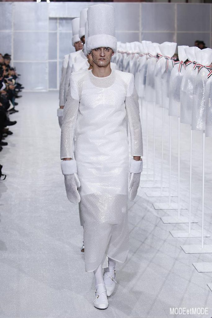 THOM BROWNE MEN FW19 PARIS FASHION WEEK ECOLE BEAUX ARTS 01/19/2