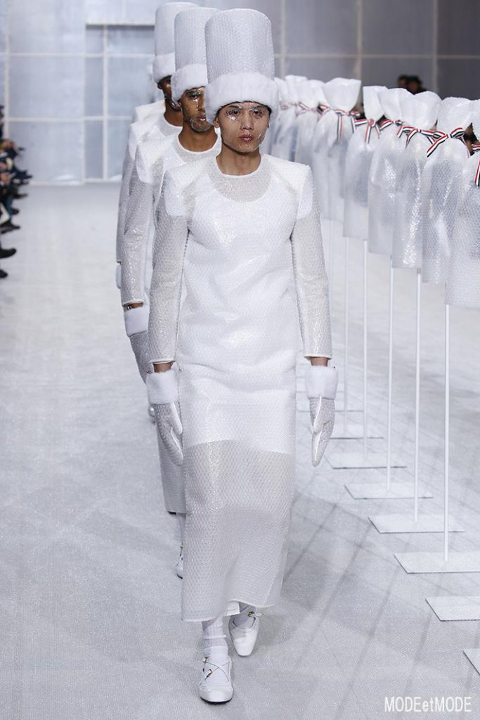 THOM BROWNE MEN FW19 PARIS FASHION WEEK ECOLE BEAUX ARTS 01/19/2