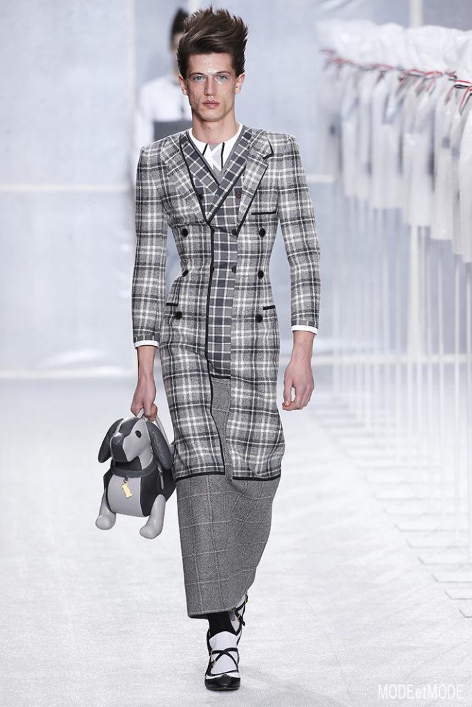 THOM BROWNE MEN FW19 PARIS FASHION WEEK ECOLE BEAUX ARTS 01/19/2