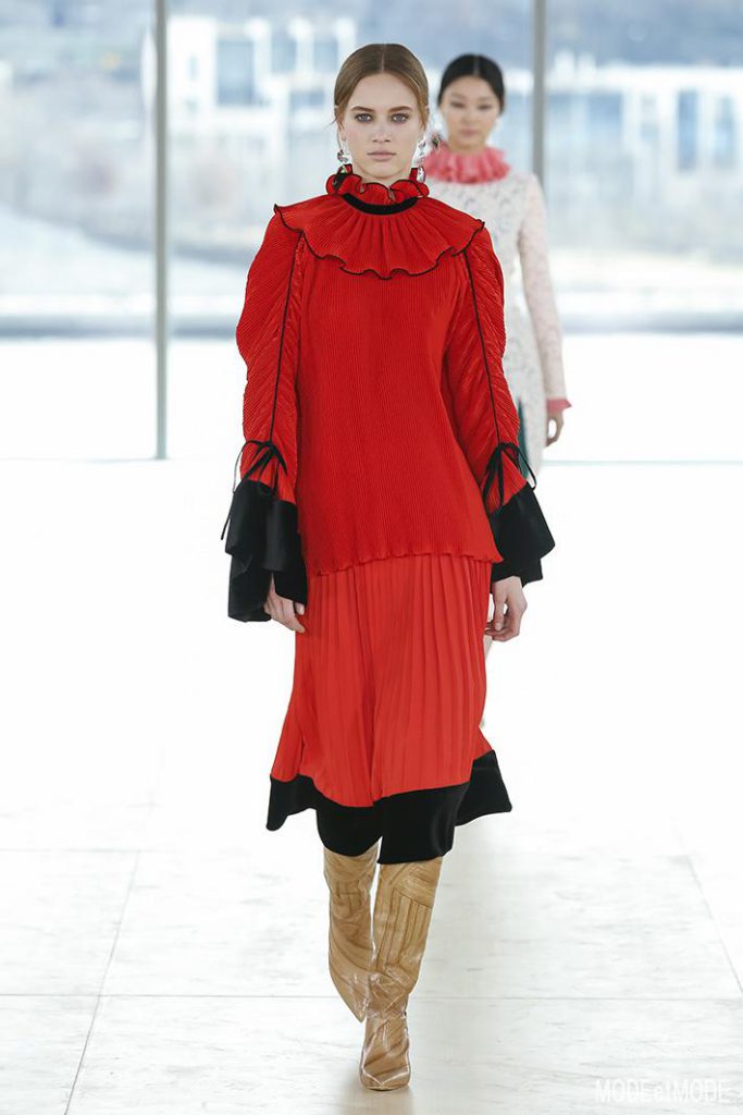 TORY BURCH
