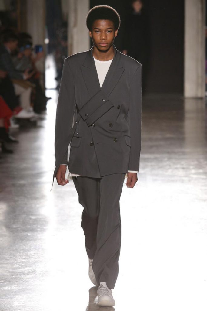 UJOH_aw19_005