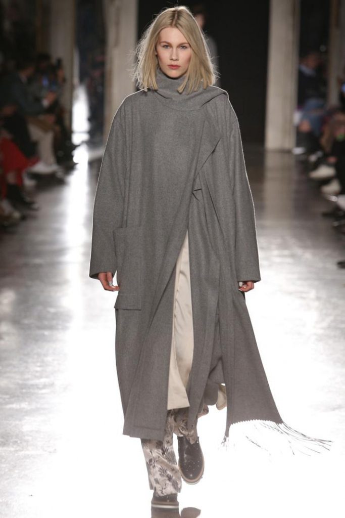 UJOH_aw19_020