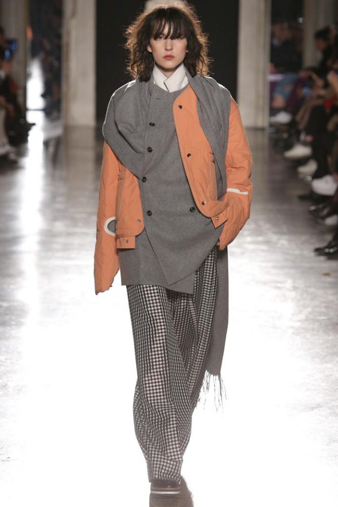 UJOH_aw19_024