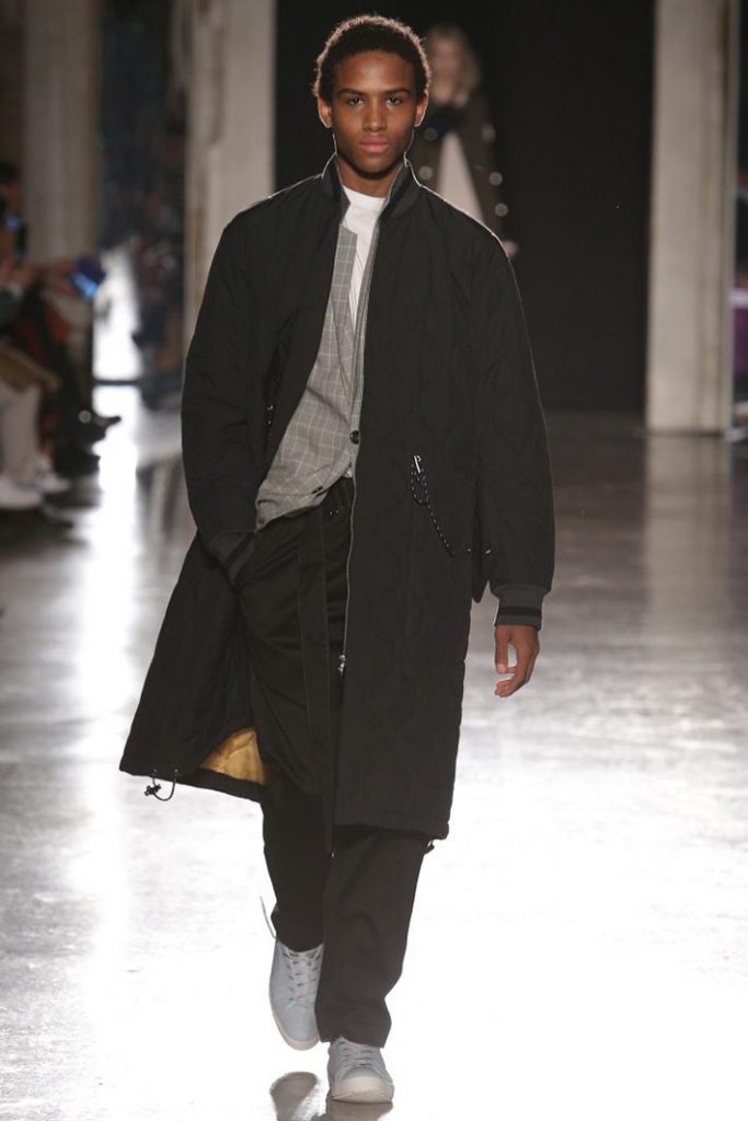 UJOH_aw19_040