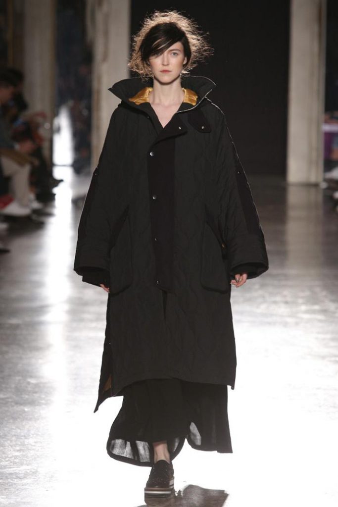 UJOH_aw19_042