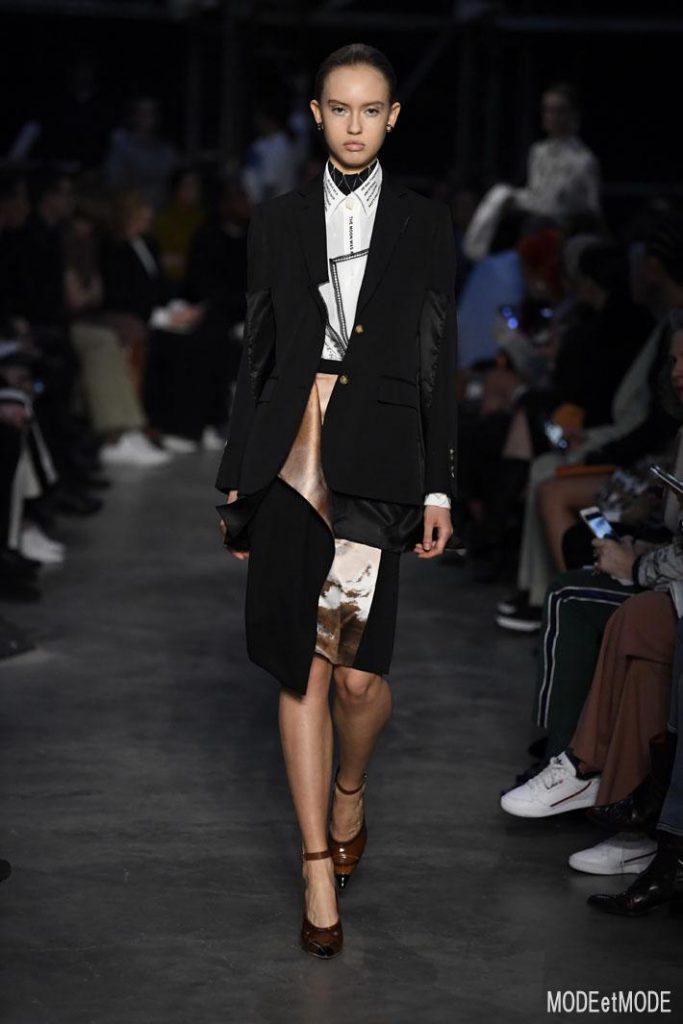 Burberry aw19 London