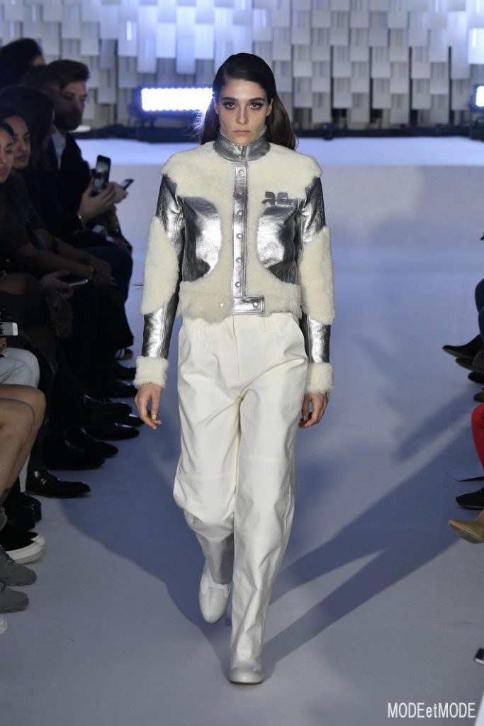 courreges_aw19_008