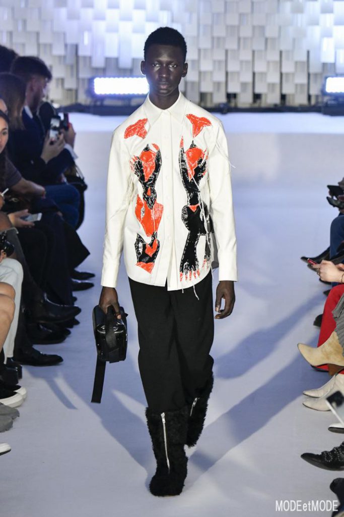 courreges_aw19_024