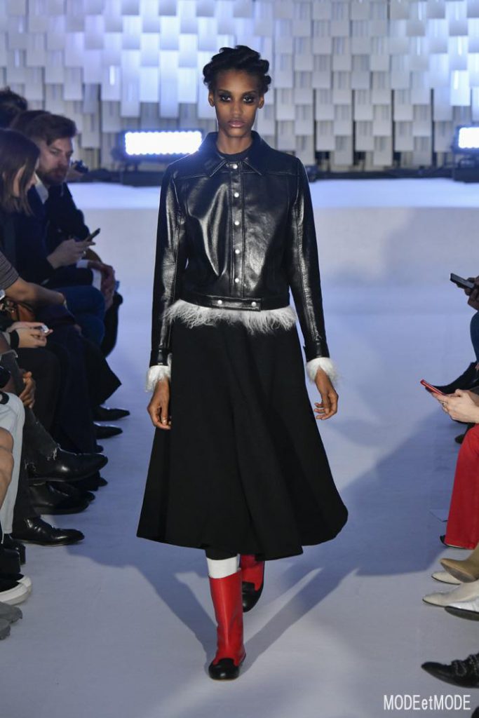 courreges_aw19_034