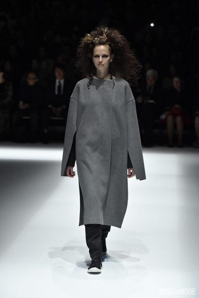 hiroko_koshino_aw19_002