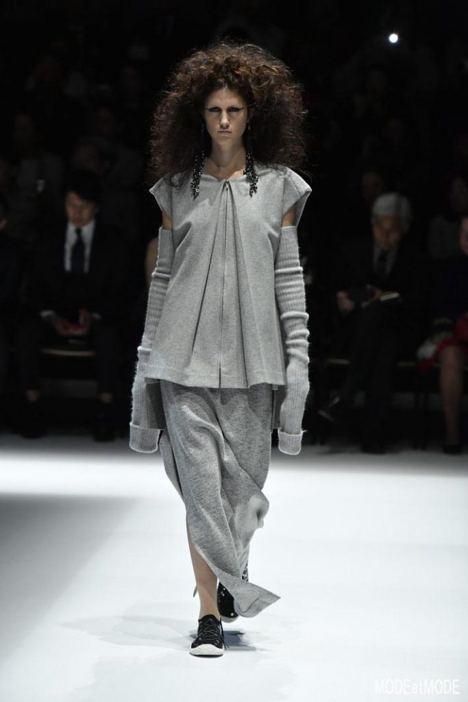 hiroko_koshino_aw19_003
