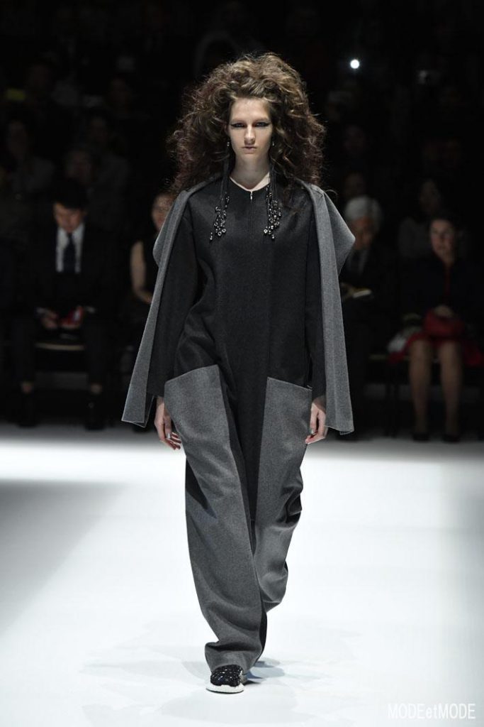 hiroko_koshino_aw19_005