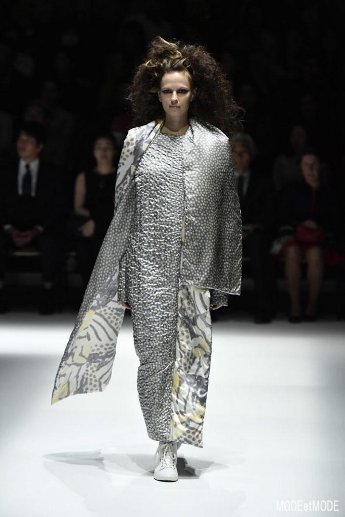 hiroko_koshino_aw19_035