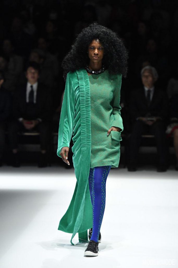 hiroko_koshino_aw19_040