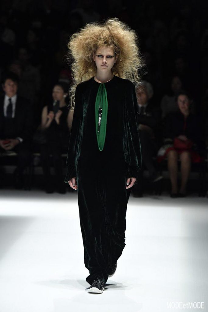 hiroko_koshino_aw19_044