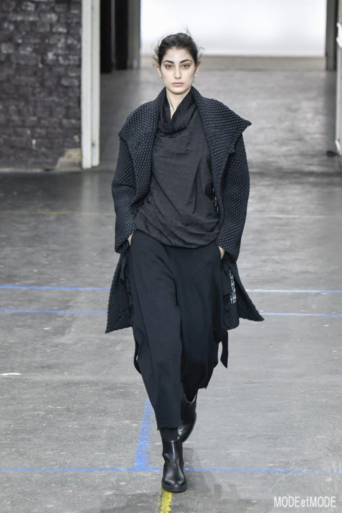 issey-miyake_aw19_010