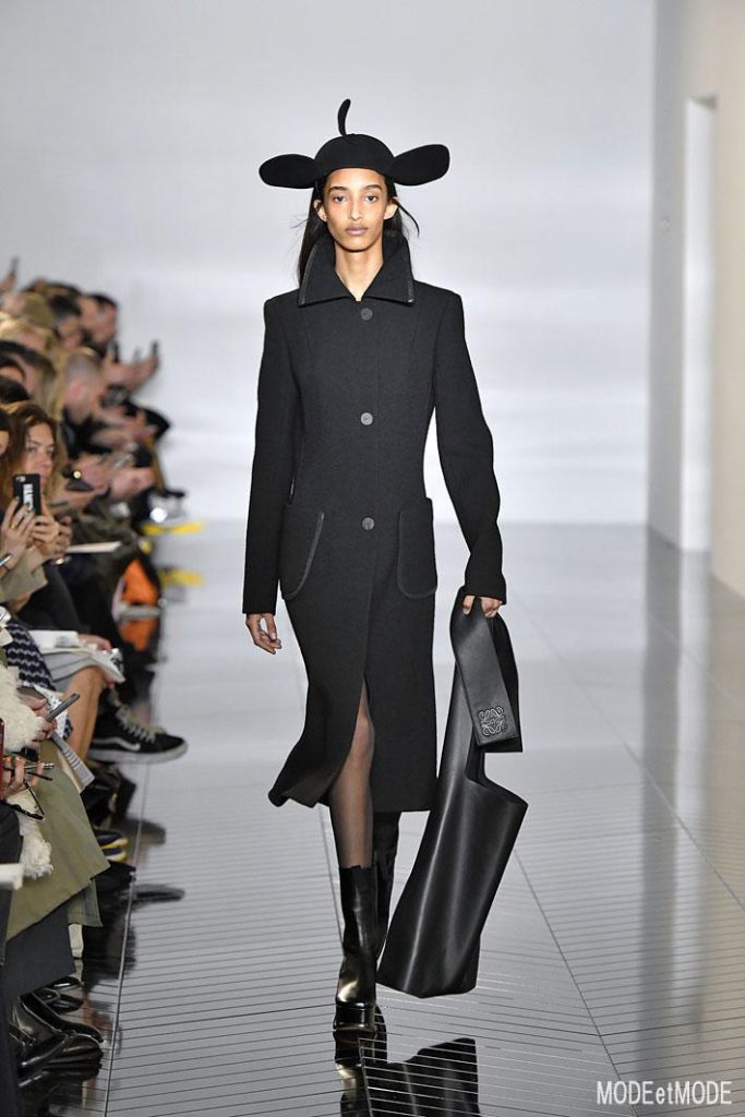 Loewe Paris Fashion Week RTW FW19_20 – Paris – Feb/Mar 2019