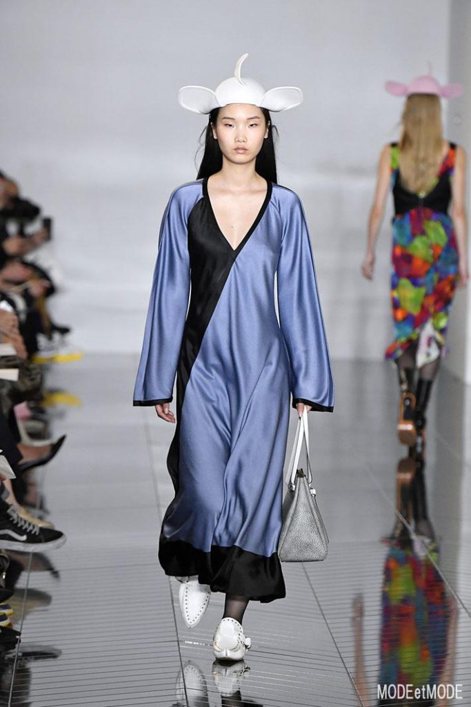Loewe Paris Fashion Week RTW FW19_20 – Paris – Feb/Mar 2019