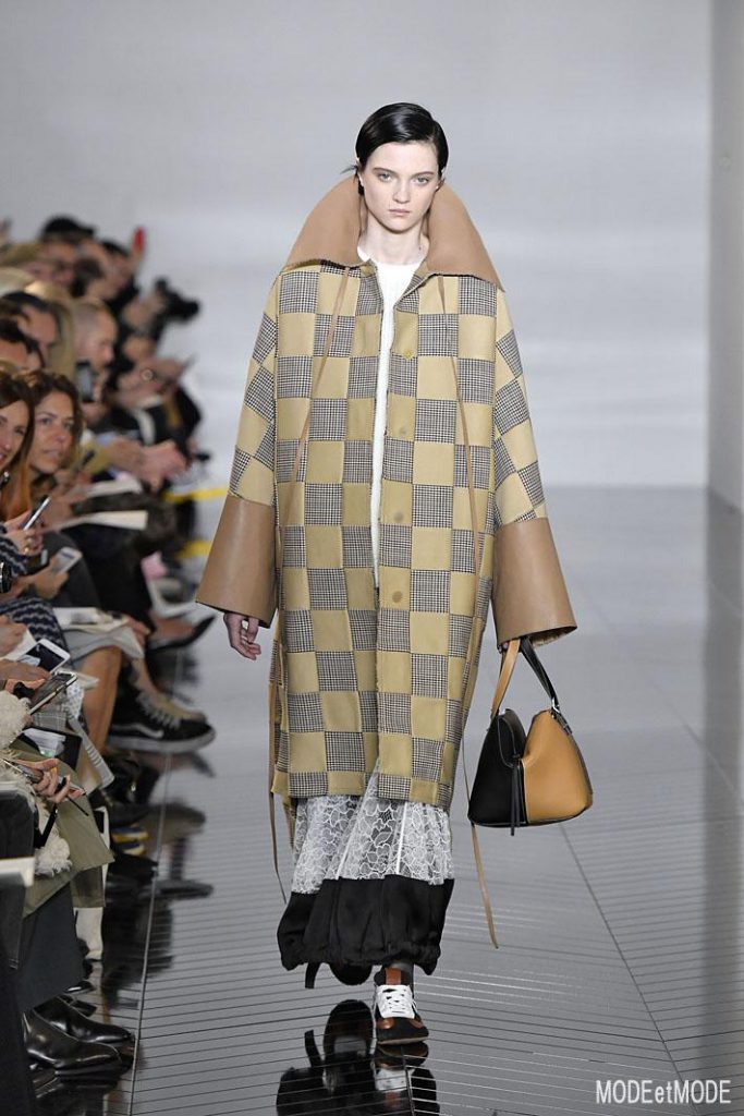 Loewe Paris Fashion Week RTW FW19_20 – Paris – Feb/Mar 2019