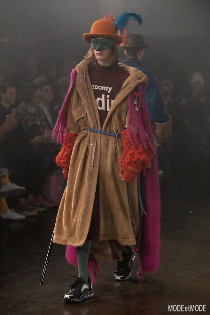 undercover_aw19_001