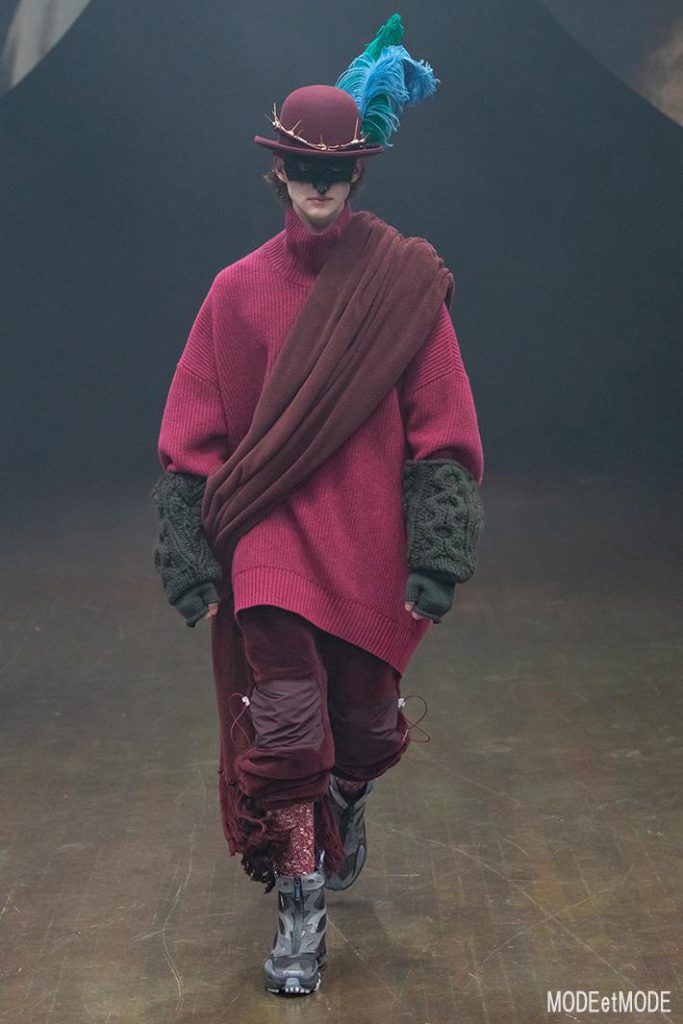 undercover_aw19_011