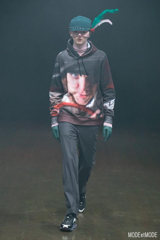 undercover_aw19_019