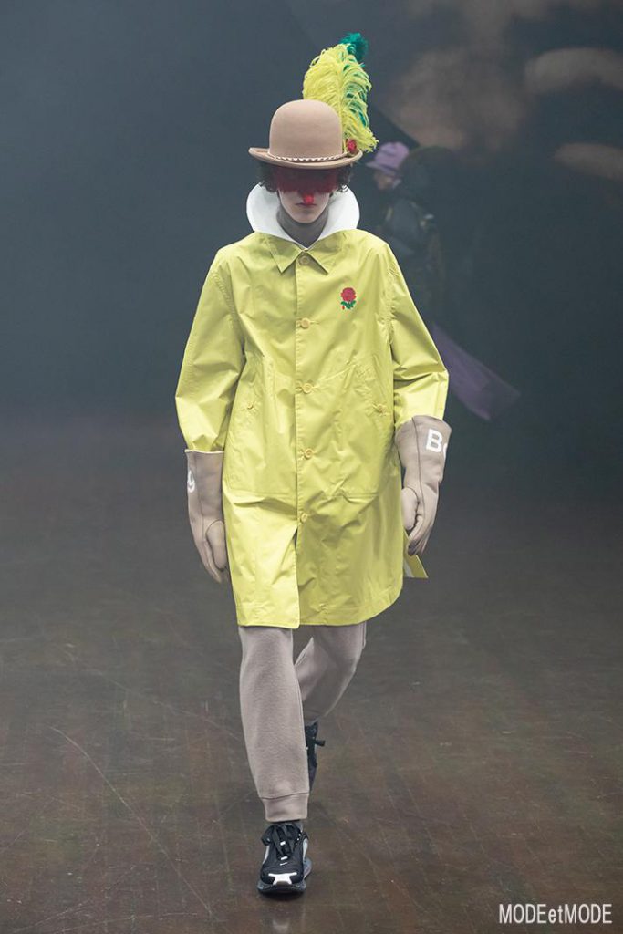 undercover_aw19_027