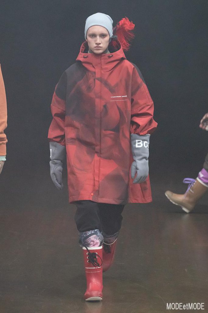undercover_aw19_031