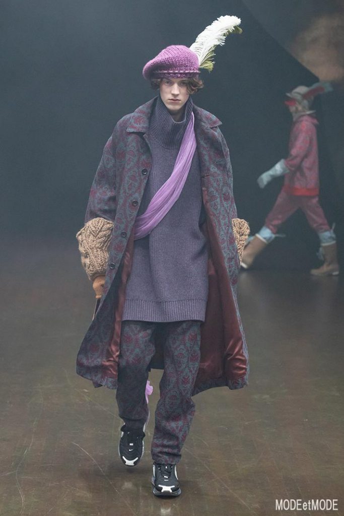 undercover_aw19_053