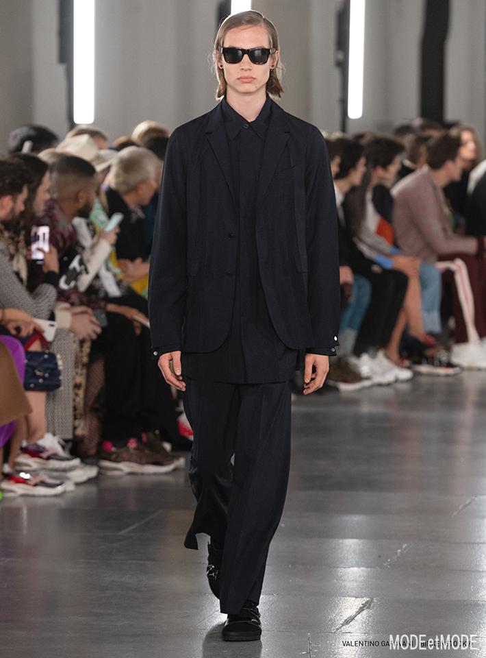 valention_aw19_027