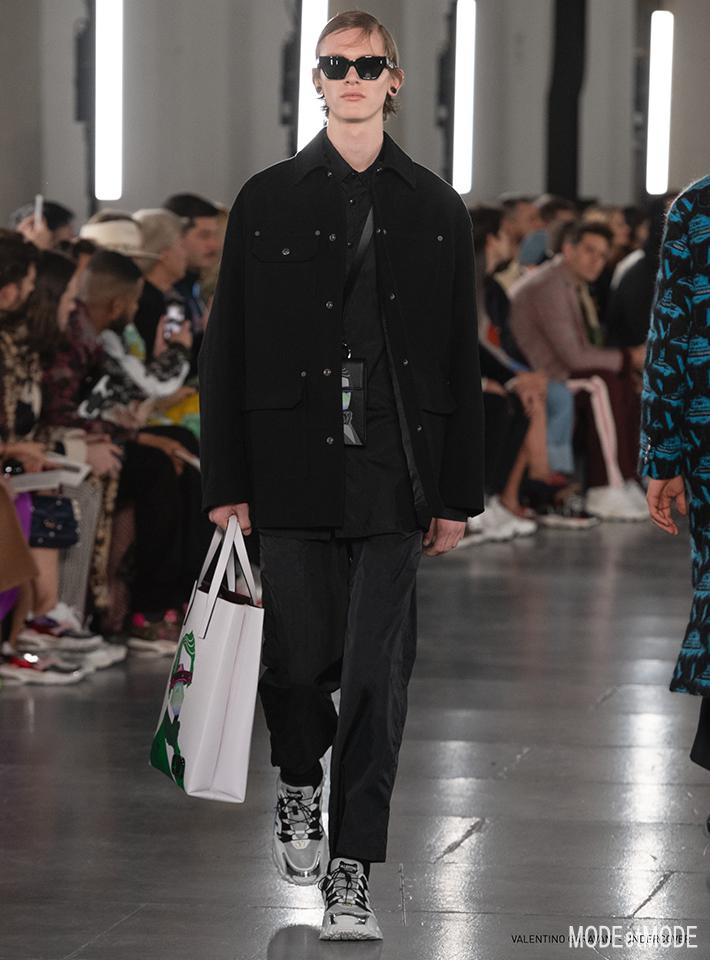 valention_aw19_034