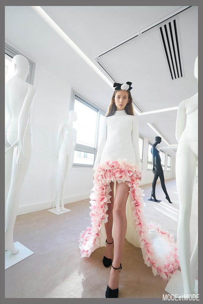 giambattista_valli_aw19hc_002