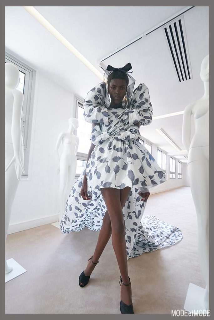 giambattista_valli_aw19hc_019