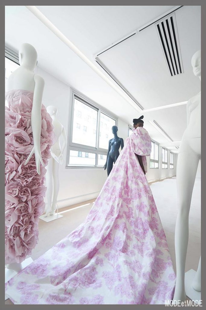 giambattista_valli_aw19hc_024