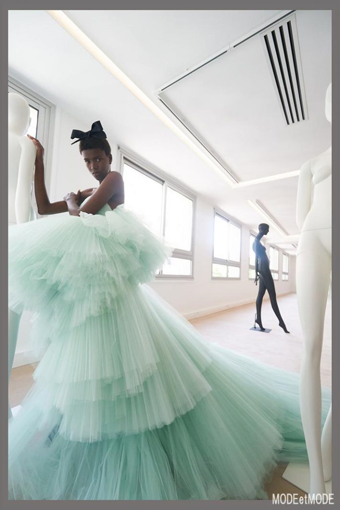 giambattista_valli_aw19hc_030