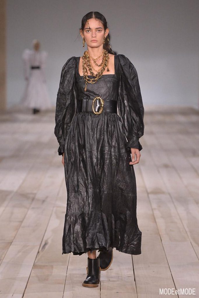 Alexander McQueen_ss20_003