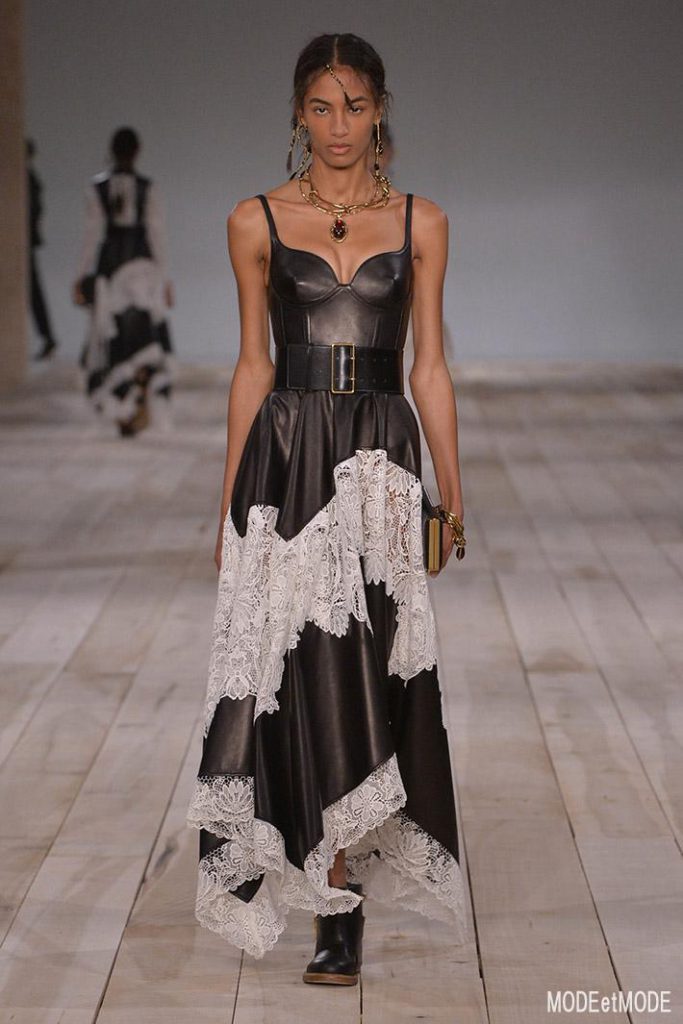 Alexander McQueen_ss20_007