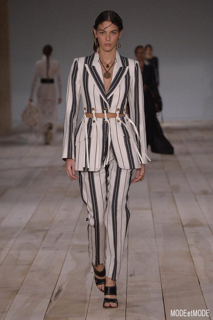 Alexander McQueen_ss20_021