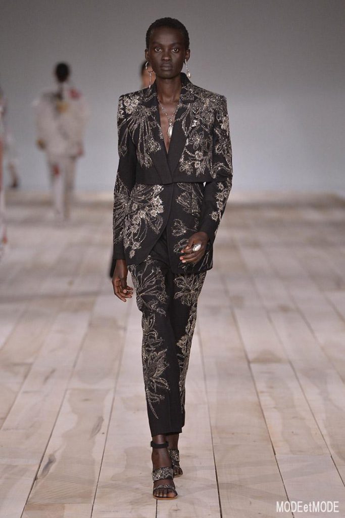 Alexander McQueen_ss20_031
