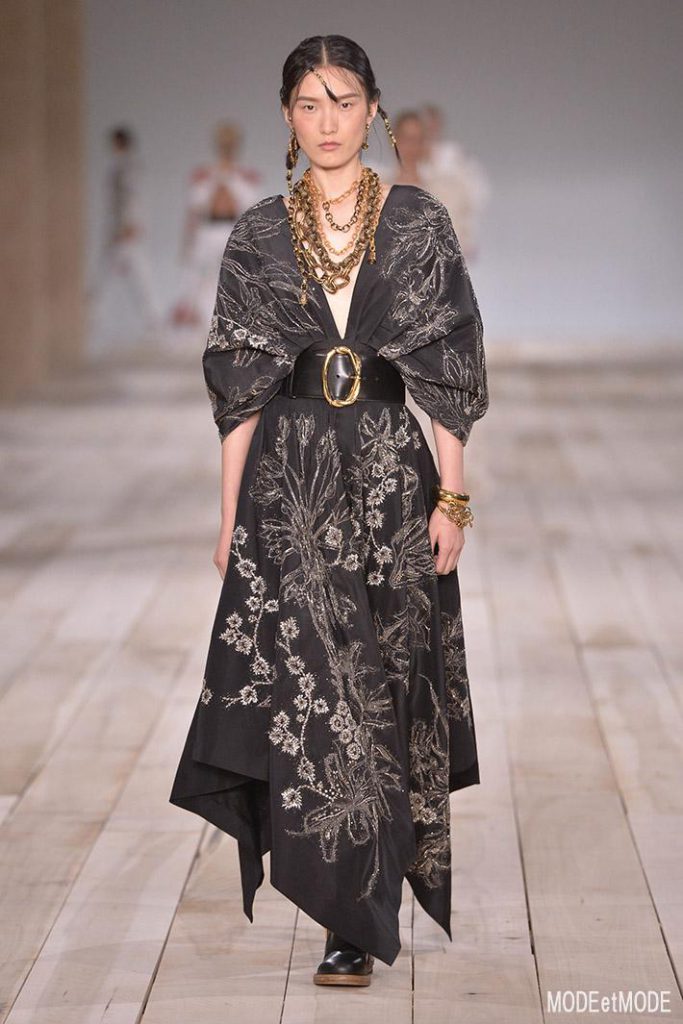 Alexander McQueen_ss20_032