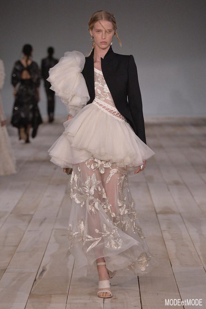 Alexander McQueen_ss20_035