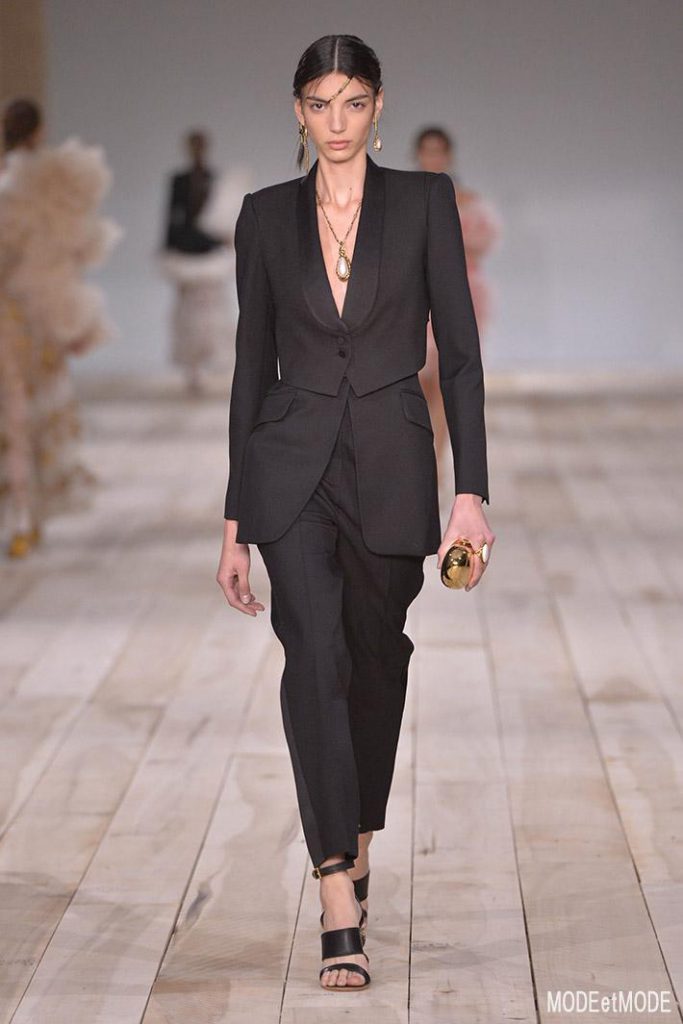 Alexander McQueen_ss20_038